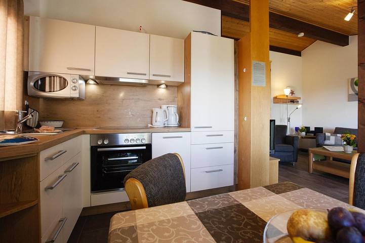 Ferienhaus für 4 Personen, mit Terrasse und Pool in Bad Dürrheim - 3