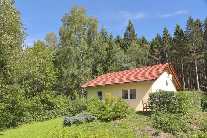 Bungalow für 4 Personen, mit Garten und Ausblick im Thüringer Wald - 2