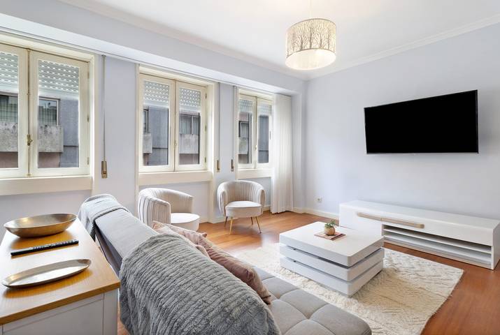 Apartamento inteiro, Apartamento 'Boutique Santa Catarina 1' com Varanda, Wi-Fi e Ar Condicionado in Santo Ildefonso, Porto