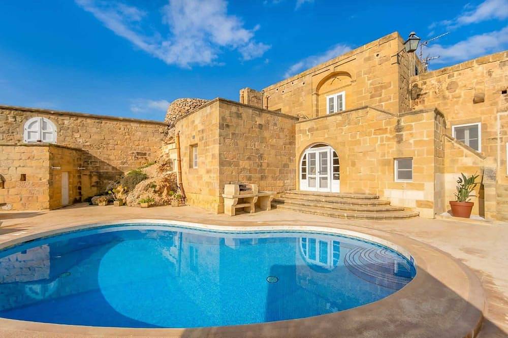 Casa vacanza a Chercem a partire da 310€ a notte