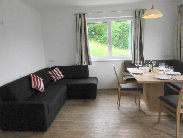 Ferienhaus für 5 Personen, mit Terrasse in Hainzenberg
