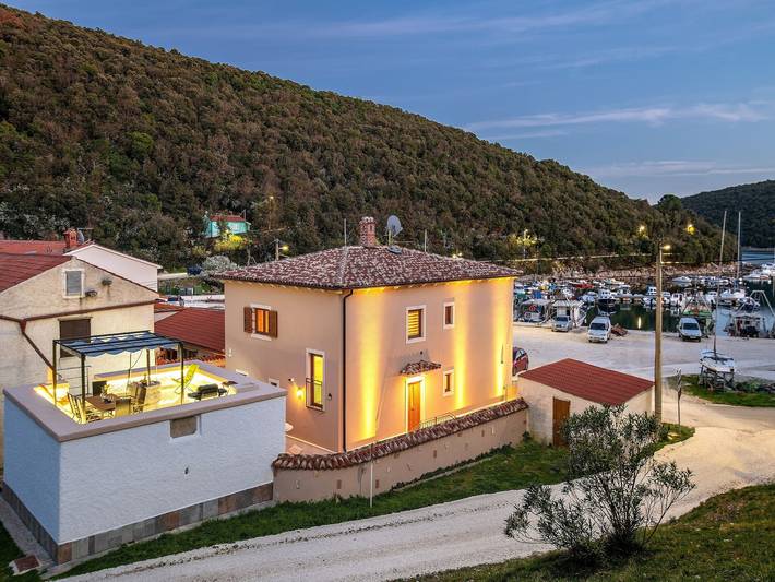 Ferienhaus für 7 Personen, mit Garten, mit Haustier