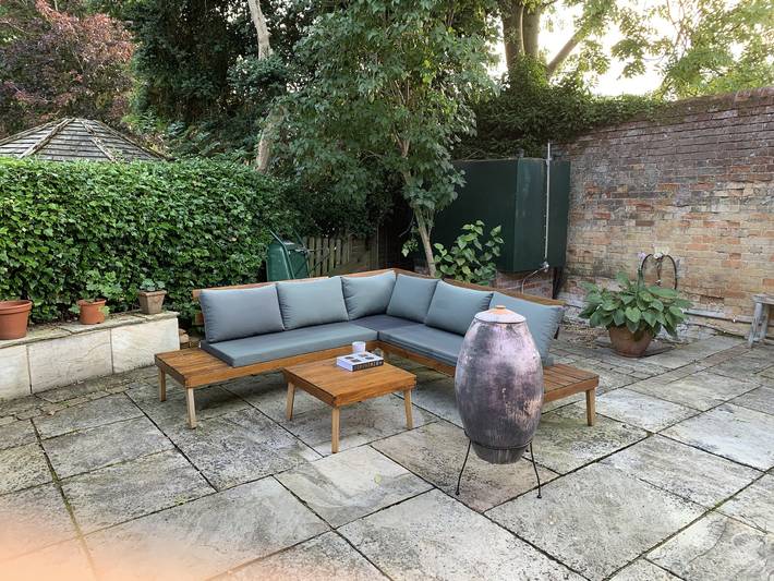 Apartamento vacacional entero, Apartamento de vacaciones para 4 personas con terraza in Essex