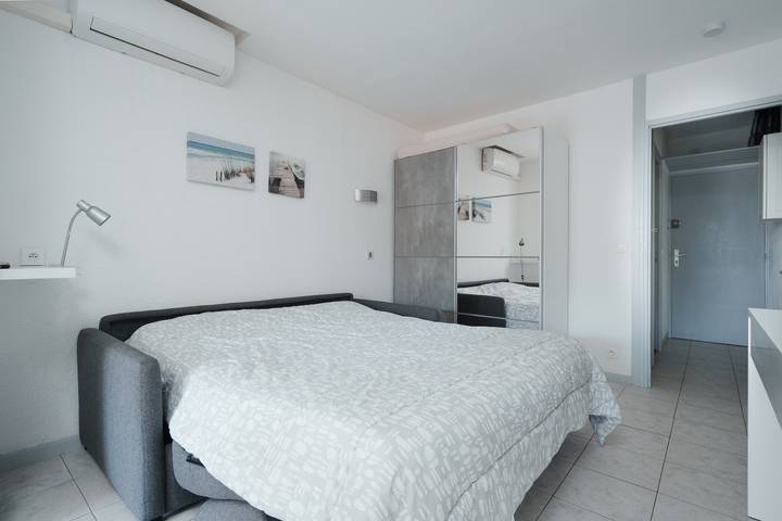 Apartamento entero, Apartamento de vacaciones para 2 personas con jardín in Cap d'Agde, Agde