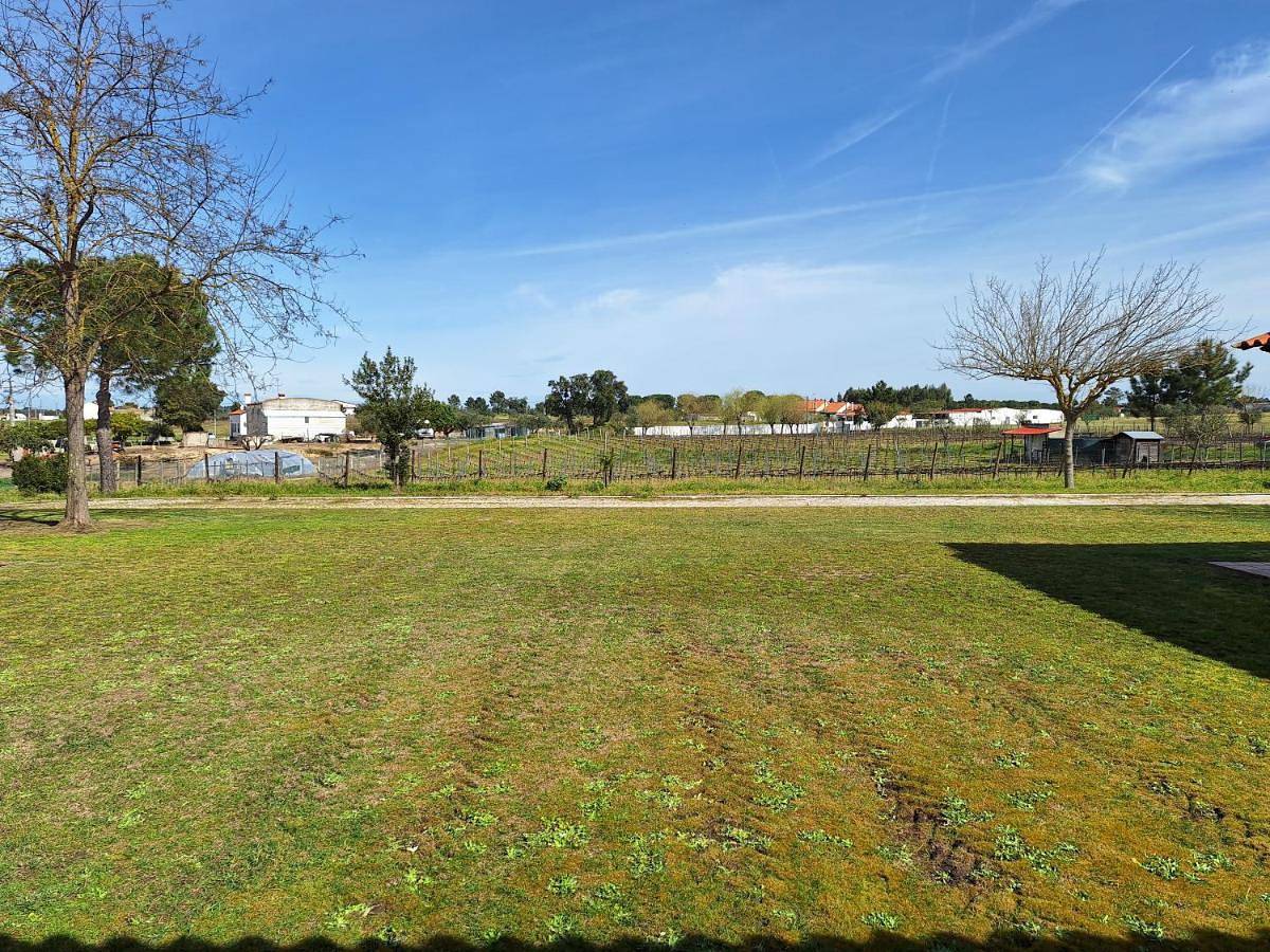 Apartamento de férias inteiro, Apartment in Branca, Distrito de Santarém