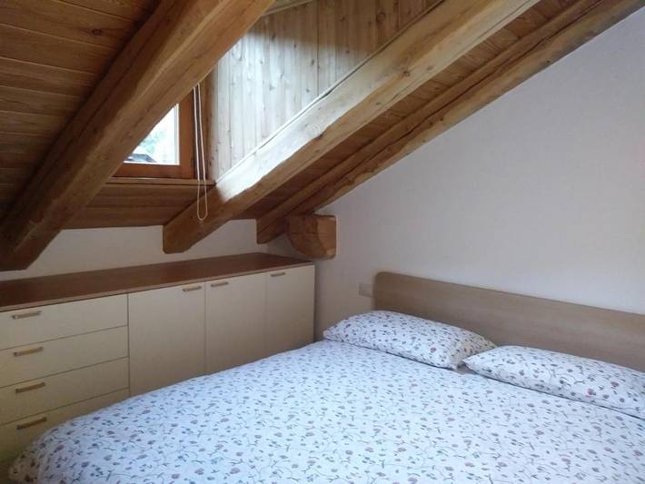 Gîte pour 4 personnes, avec vue et balcon, adapté aux familles à Pragela - 3
