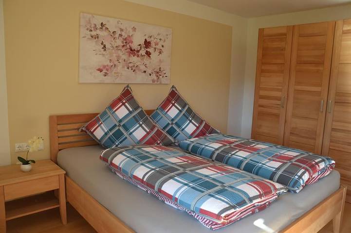 Ferienwohnung für 4 Personen, mit Garten und Balkon