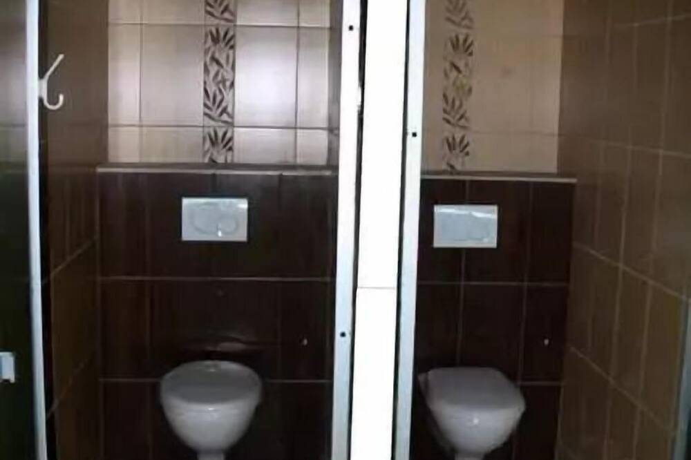 Campsite Lou Cabasson *** - Mobile home The Grand Jardin - covered terrace 4 people in Bormes-les-Mimosas, Toulon region