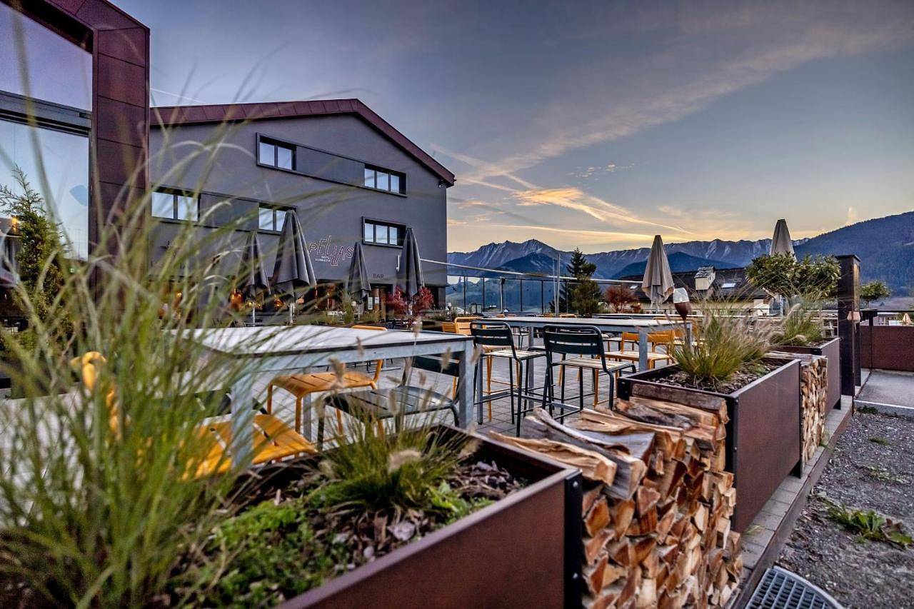 Boutique Hotel Pellas in Lumnezia, Alpenarena