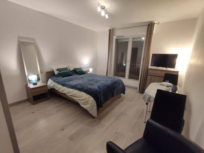 Gîte pour 2 personnes, avec balcon dans Thermes de l'Avenue - 2