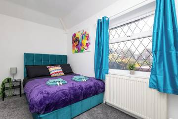 Glamping for 9 People in Leeds, West Yorkshire, Photo 2