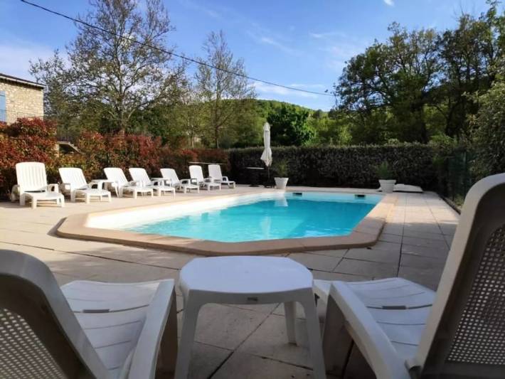 Location de vacances pour 13 personnes, avec jardin à Saignon - 2