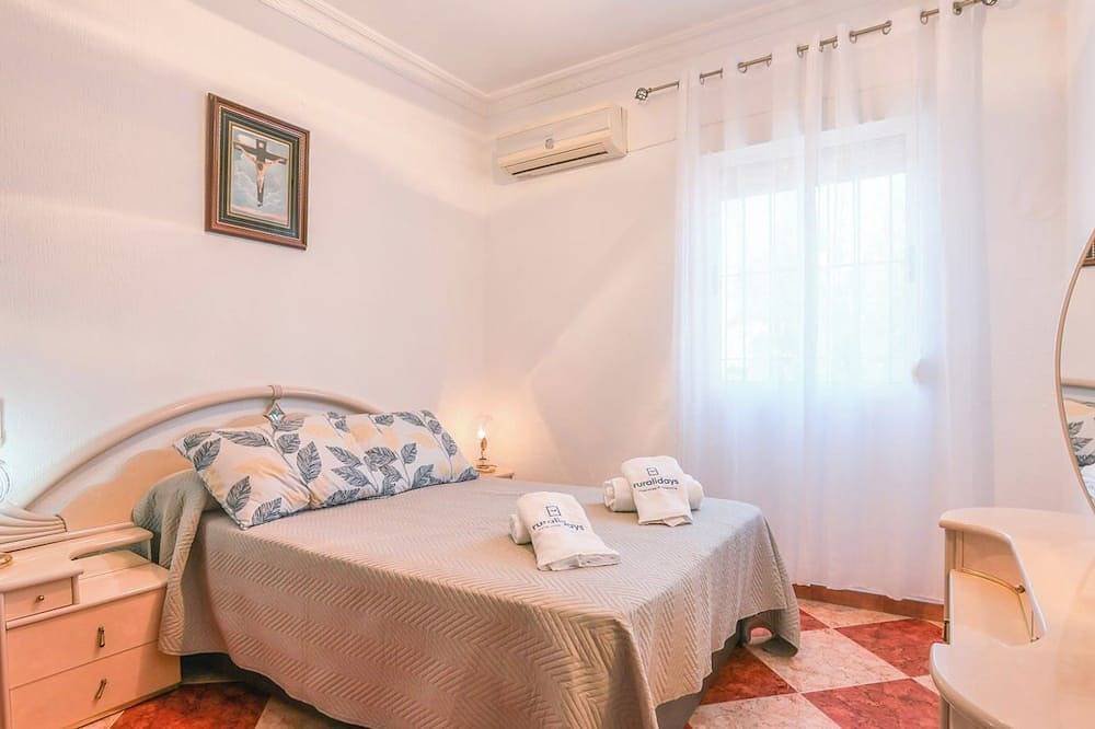 Villa Josara San Bartolomé de la Torre by Ruralidays in San Bartolomé de la Torre, Huelva Province