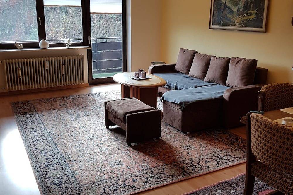 Ganze Wohnung, Gemütliche Fewo mit Traumblick auf den Hochgrat in Oberstaufen, Bayerisch Schwaben