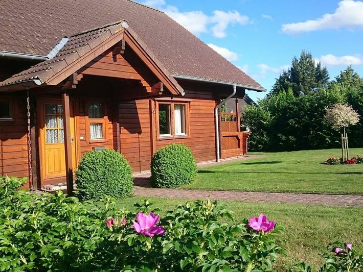 Ferienhaus für 4 Personen, mit Terrasse und Garten in Wangels