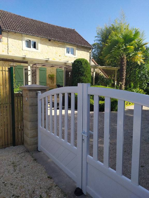 Gîte pour 6 personnes, avec jardin et terrasse dans Saint-Amand-Montrond - 2