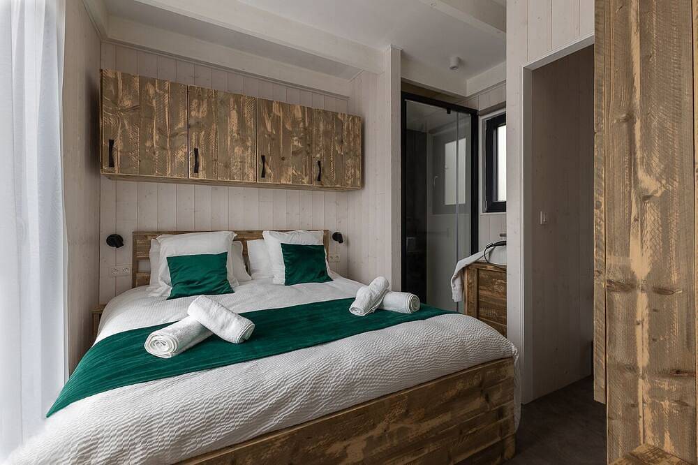 Appartement entier, Lodge brennus + 2 salles d'eau + 4 saisons in Vic-le-Comte, Parc Naturel Régional Livradois-Forez