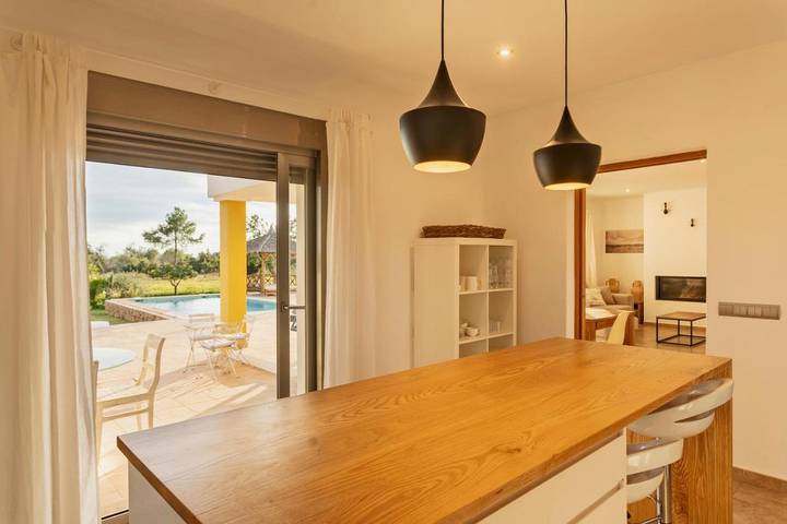 Chalet para 6 personas, con piscina y jardín además de terraza y vistas, Se admiten mascotas en Ibiza - 2