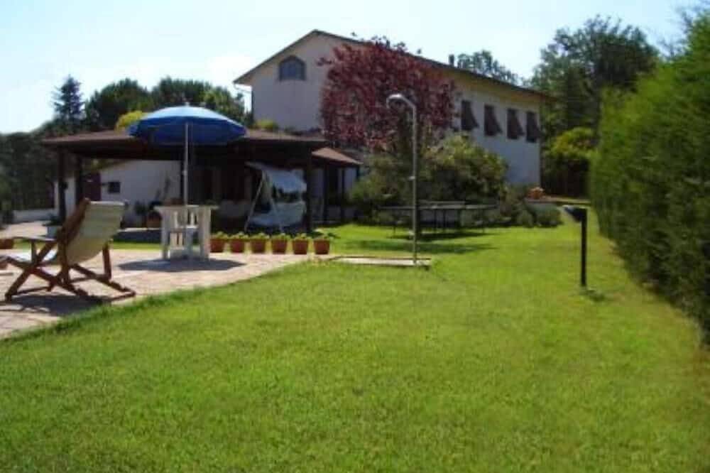 Villa del Duca uw landhuis in Castiglione del Lago, Trasimeense Meer