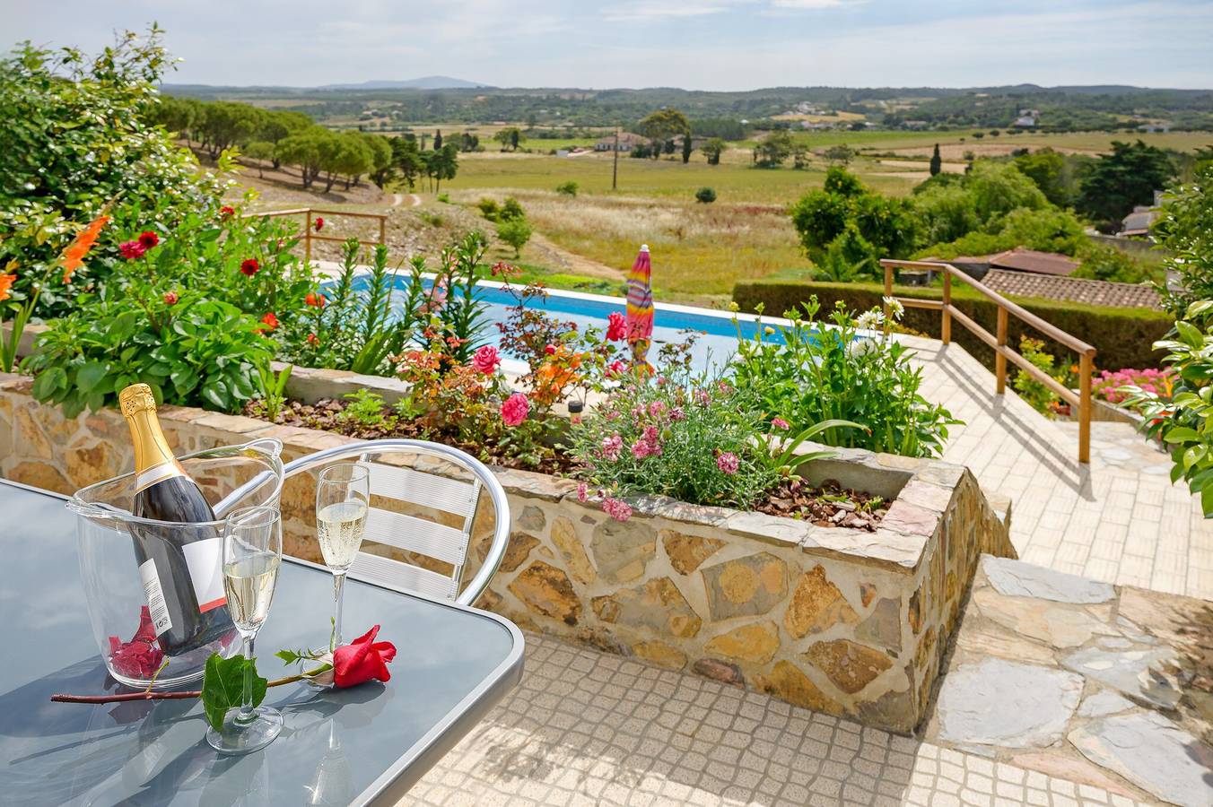 Casa de Férias "Bela Casa Na Costa Vicentina" com Piscina Privada, Jardim Privado e Wi-Fi in Bordeira, Parque Natural do Sudoeste Alentejano e Costa Vicentina