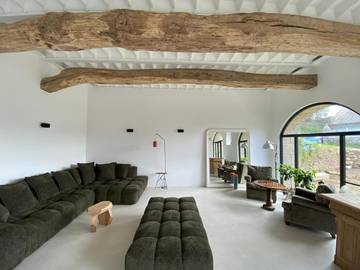 Gîte pour 14 personnes, avec jardin à Champeaux