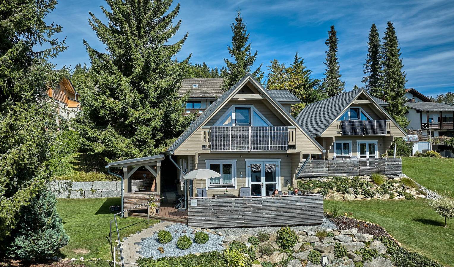 Chalets zum Latschen - Chalet Almbergblick mit Whirlpool (Frühstück, Klimaanlage, Netflix, Infrarotkabine) in Mauth, Ostbayern
