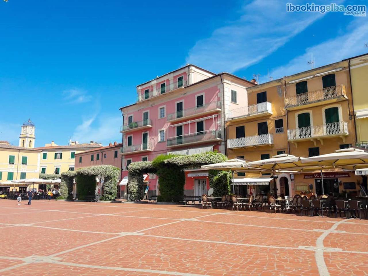 Ganze Ferienwohnung, Ferienwohnung für 5 Personen mit Terrasse in Porto Azzurro, Elba