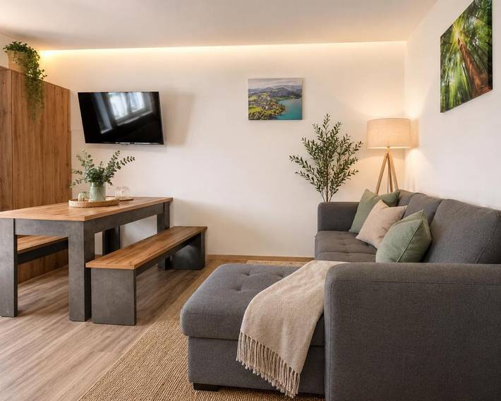 Ferienwohnung für 4 Personen, mit Terrasse und Garten am Attersee