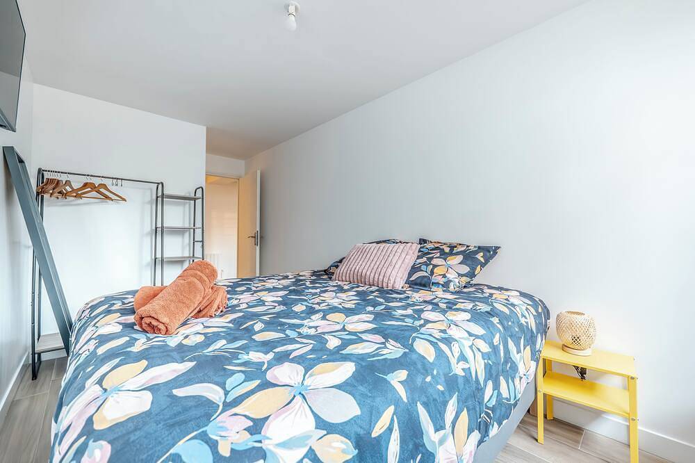 Appartement entier, Serenity House - métro ligne 7 + parking in Villejuif, Val-de-Marne