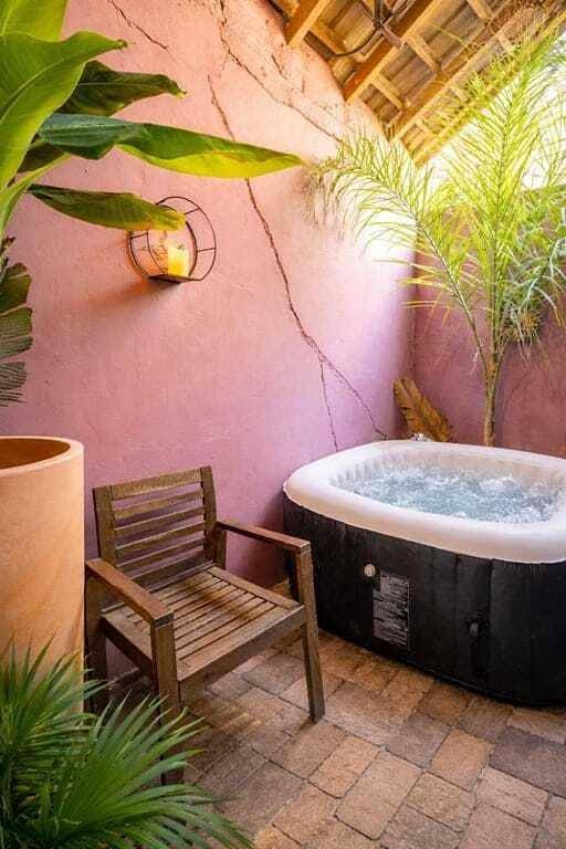 Gîte pour 4 personnes, avec jacuzzi à Saint-Jean-les-Deux-Jumeaux - 4