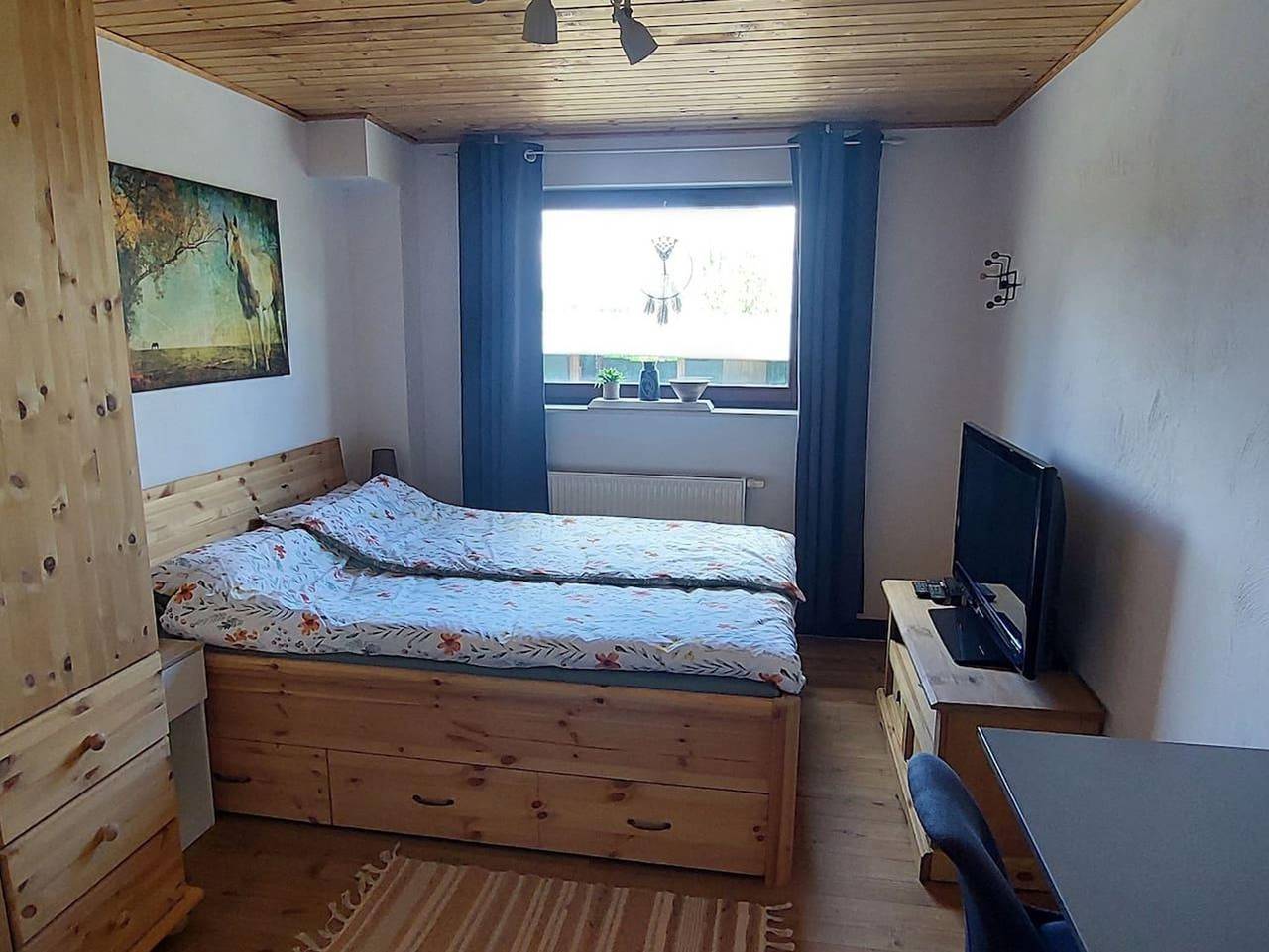 Ganze Ferienwohnung, Ferienwohnung Natur & Erholung - Ferienwohnung auf ruhigem Hof im Westerwald in Katzwinkel (Sieg), Altenkirchen & Umgebung