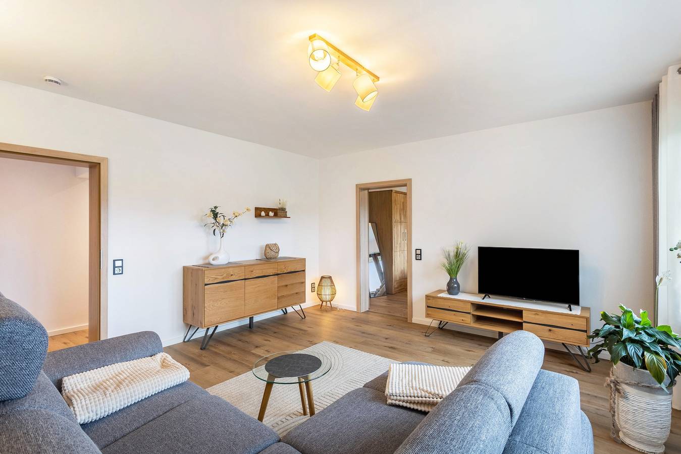 Ganze Wohnung, "Appartement-Am-Wilmkebach" mit privater Terrasse, Garten und Wlan in Finnentrop, Sauerland