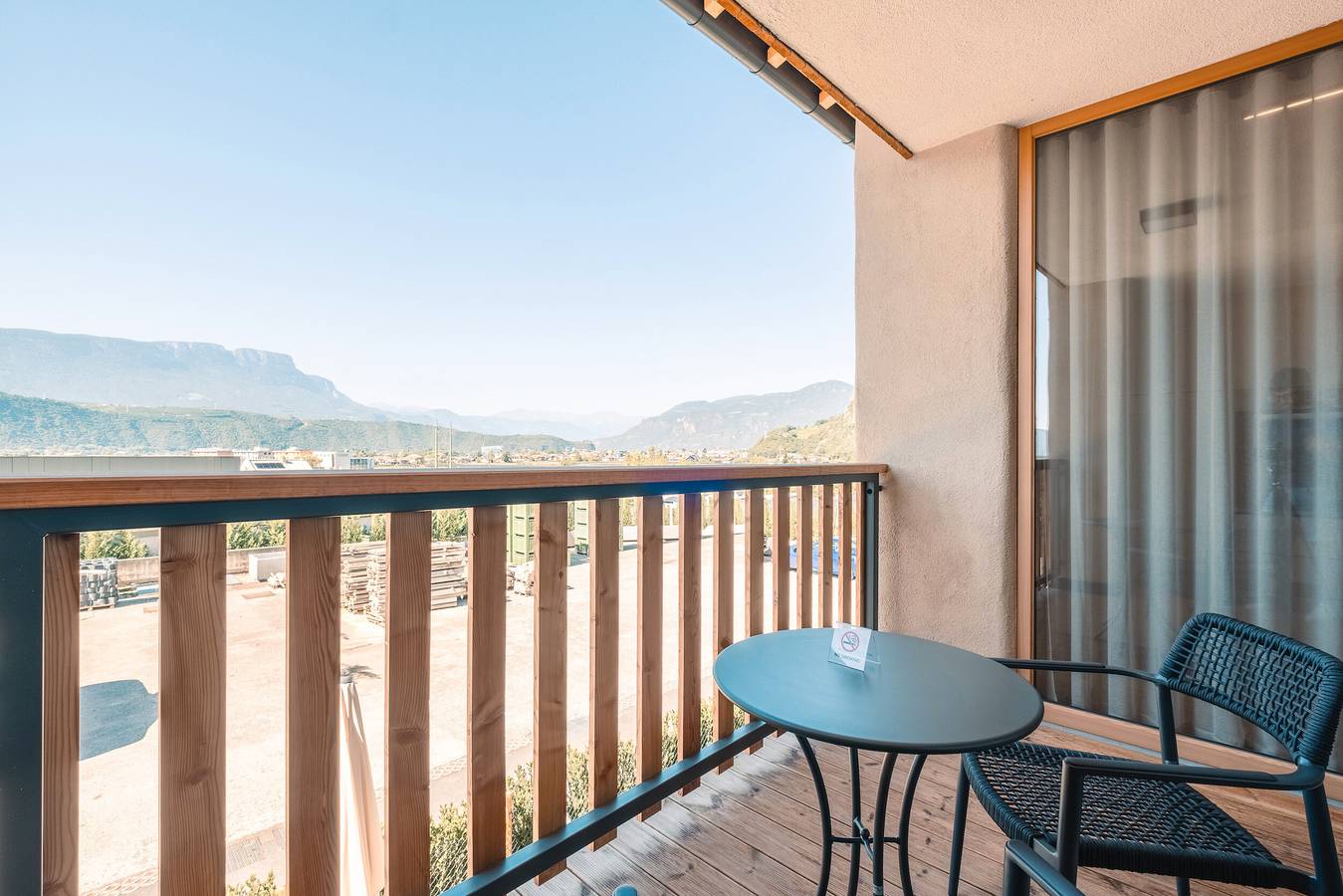 Ganze Wohnung, Apartment 'Maso Renner 8' mit Bergblick, Wlan und Klimaanlage in Leifers, Südtirol