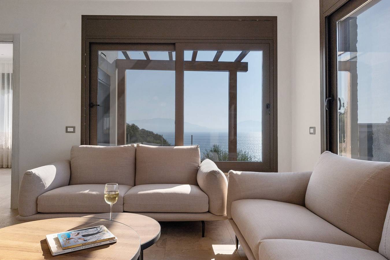 Villa Majestic con vista mare, Wi-Fi e aria condizionata, piscina in condivisione in Citta del Mare, Terrasini