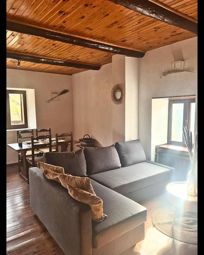 Gîte pour 7 personnes, avec balcon à Les Vigneaux - 4