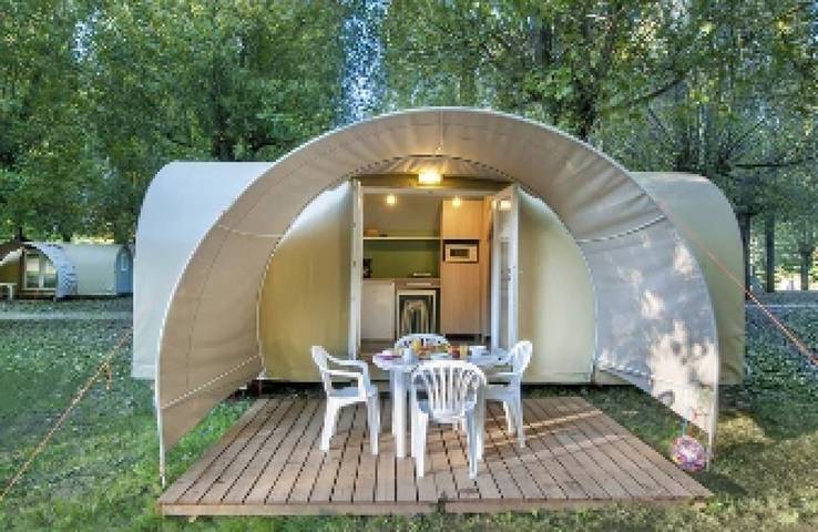 Tente pour 4 personnes, avec bassin pour enfant dans le Lot - 3