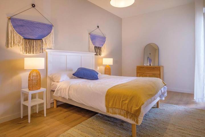 Gîte pour 2 personnes, avec terrasse dans Base Nature François Léotard - 2