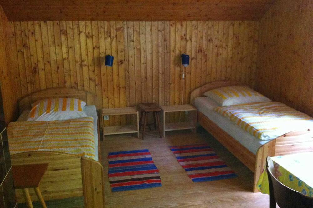 Ganze Wohnung, Ferienwohnung im Obergeschoss, max. 7 Personen - Eckhäusle in Sankt Peter, Südschwarzwald