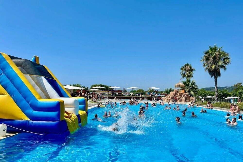 Zecamping 3* familial piscine club enfant animaux acceptés animations in Malgrat de Mar, Costa del Maresme