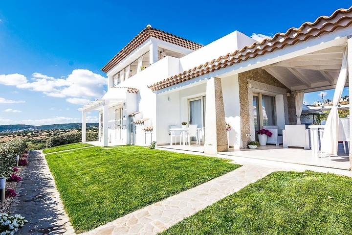Maison d’hôte pour 2 personnes, avec terrasse ainsi que jardin et vue à Budoni - 2