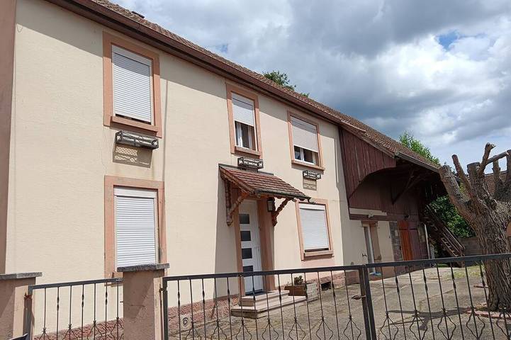 Location de vacances pour 8 personnes dans Merxheim
