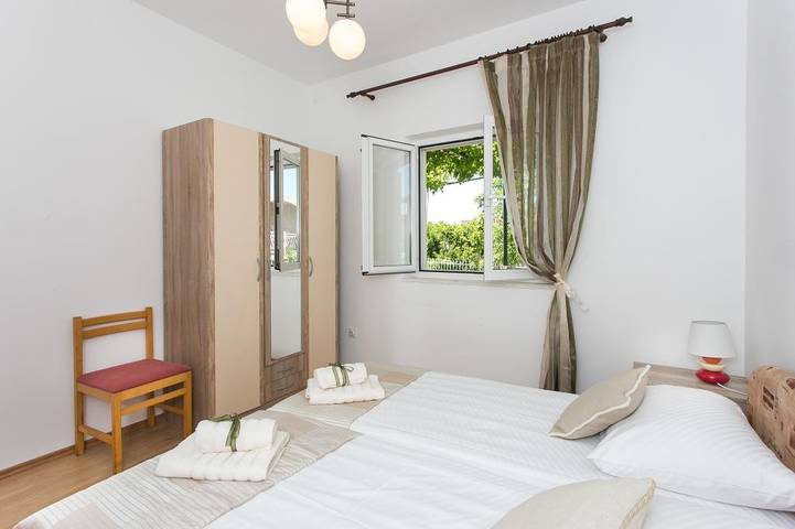 Ganze Wohnung, Ferienwohnung für 4 Personen mit Meerblick in Brasina, Dubrovnik-Neretva