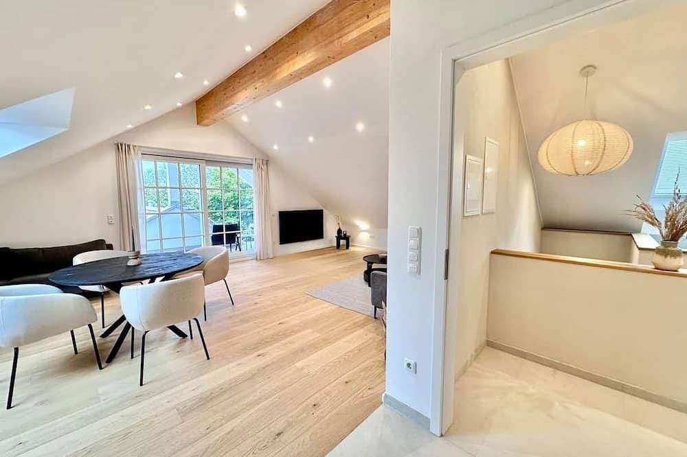 Ganze Wohnung, Mavie-Living: Lakeview Appartement in Breitbrunn am Ammersee, Herrsching