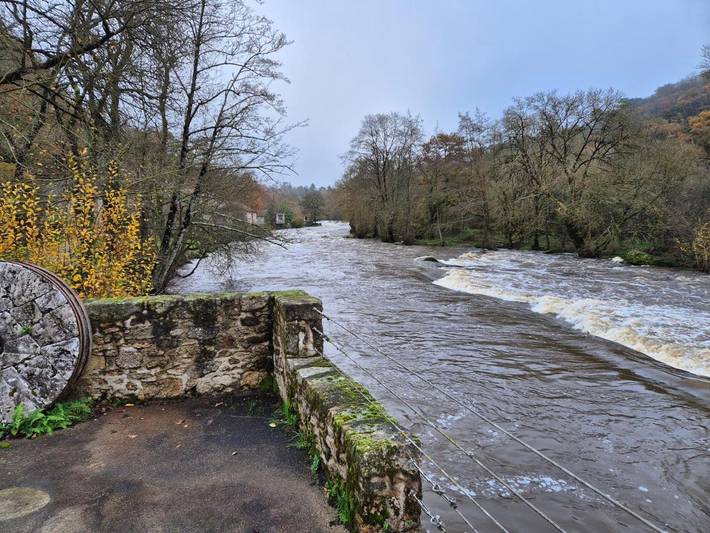 Location de vacances pour 12 personnes, avec terrasse et vue, adapté aux familles à Mortagne-sur-Sèvre - 4