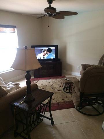 Vacation Home for 6 Guests in Cape Coral, Southwest Florida, Picture 4