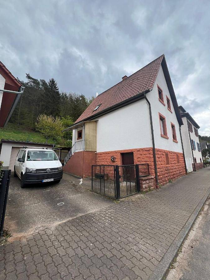 Ferienwohnung für 3 Personen, mit Garten und Ausblick in Hauenstein - 2