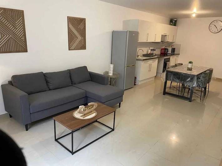 Location de vacances pour 5 personnes, avec terrasse et jardin à Troyes - 2