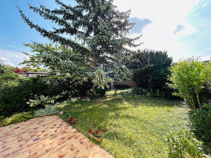 Apartamento para 4 personas, con jardín y terraza en Reims
