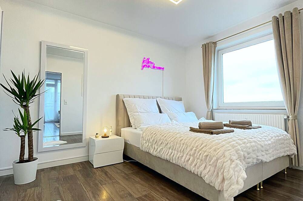 Appartement entier, Stylish apartment with balcony, water view and Netflix in Vahrenwald-List, Hanovre
