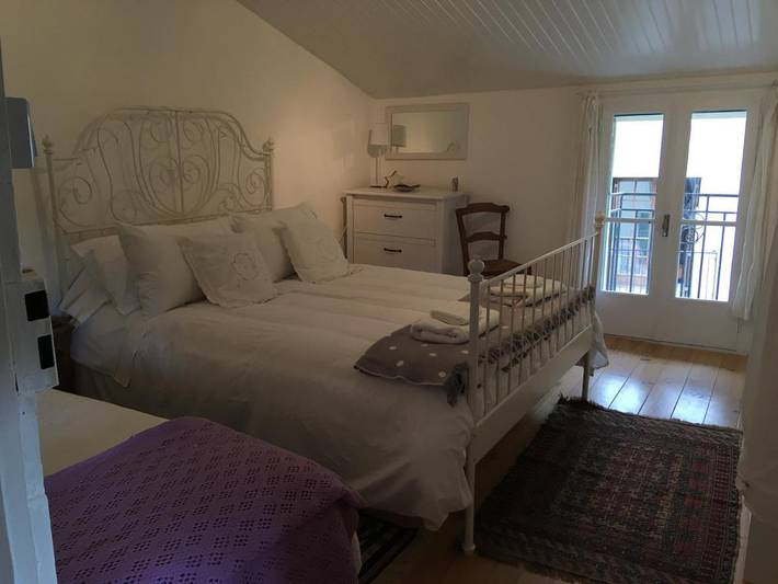 Location de vacances pour 5 personnes, avec vue à Puilaurens
